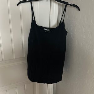 Black old navy tank